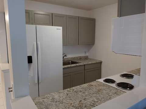447 Windsor S, West Palm Beach, FL 33417