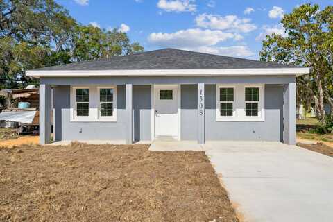 1308 S Fogle Avenue, Avon Park, FL 33825