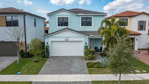 4835 Sand Dollar Drive, Lake Wales, FL 33470