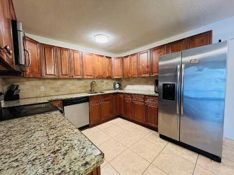 5678 Silvian Road, West Palm Beach, FL 33415