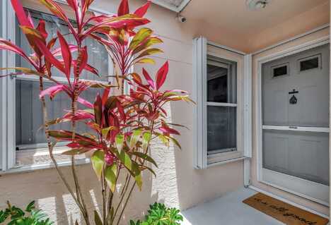 1028 Island Manor Drive, Greenacres, FL 33413