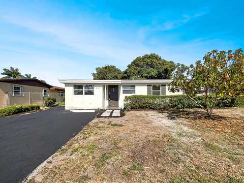 327 NW 11th Avenue, Delray Beach, FL 33444