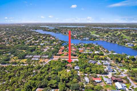 10890 SE Linden Street, Jupiter, FL 33469