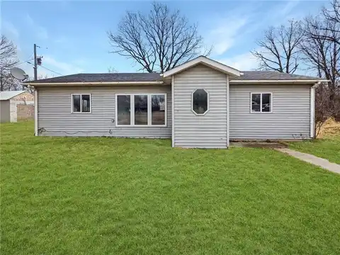 17888 132nd Avenue NE, Thief River Falls, MN 56701