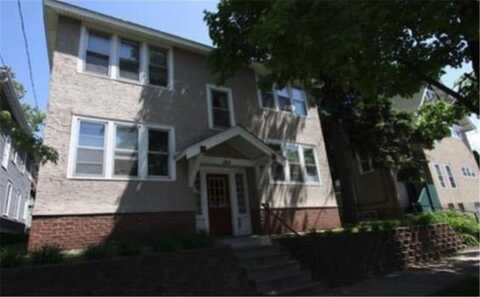 184 Saratoga Street N, Saint Paul, MN 55104