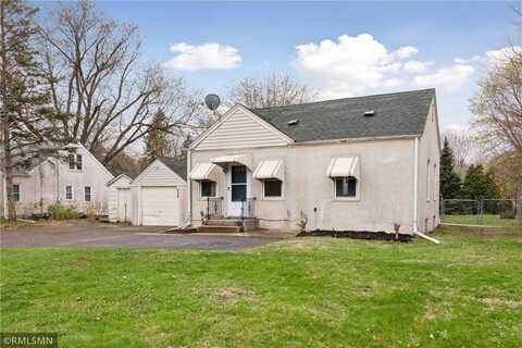 625 Century Avenue N, Maplewood, MN 55119