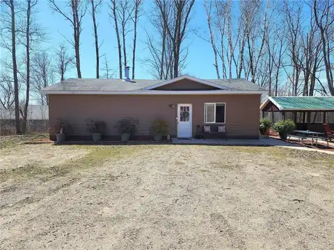 5227 Hyland Road SW, Motley, MN 56466