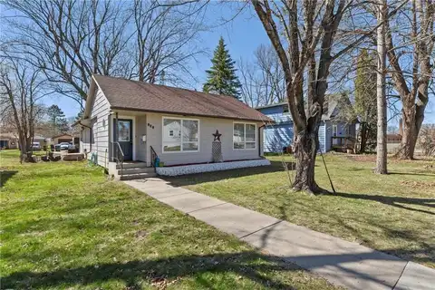923 11th Avenue NE, Brainerd, MN 56401