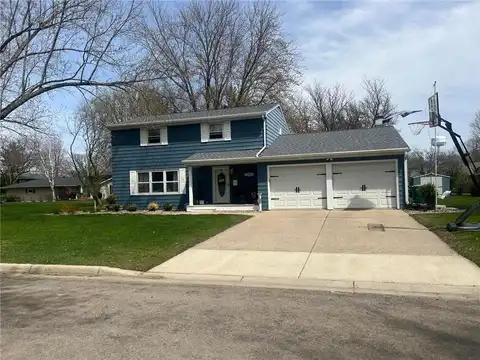 321 Meredith Road, Albert Lea, MN 56007