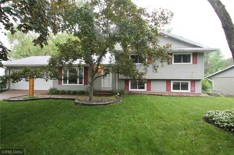 10628 Direct River Drive NW, Coon Rapids, MN 55433