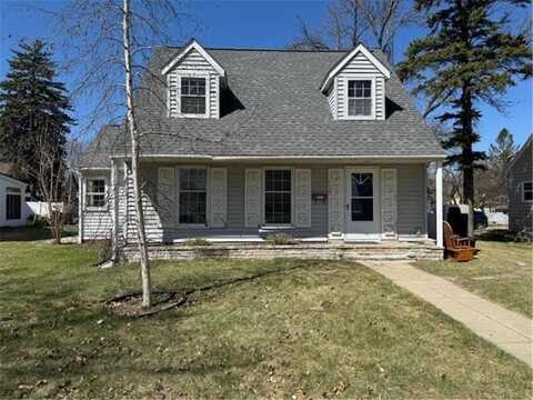 716 Maple Street, Alexandria, MN 56308