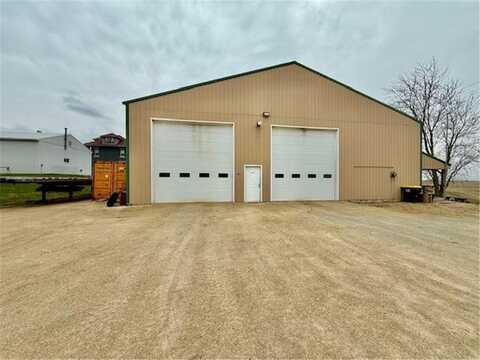 402 E Main Street, Eitzen, MN 55931