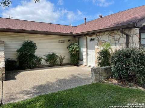 627 OAK PARK DR, Boerne, TX 78006