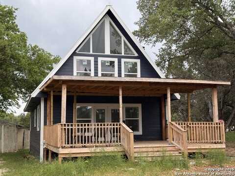 354 Paradise, Canyon Lake, TX 78133
