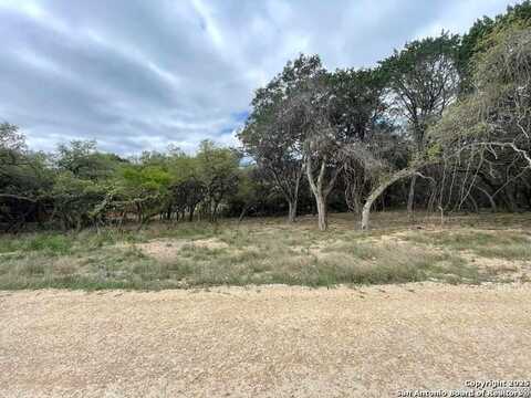 157 Hillside, Bandera, TX 78003