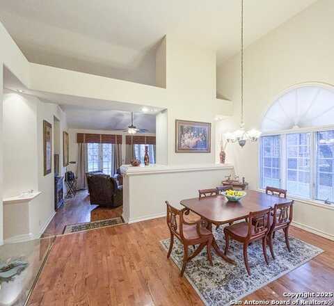 19 Villa Jardin, San Antonio, TX 78230