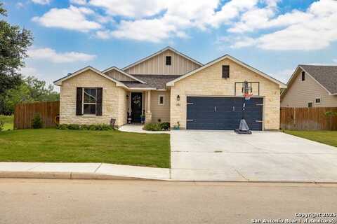 218 Iron Gate, Pleasanton, TX 78064