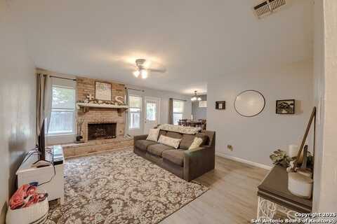 9442 Valley Dale, San Antonio, TX 78250