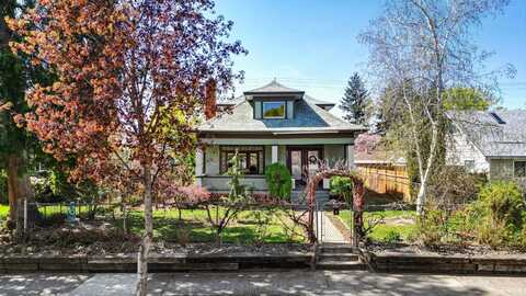 4917 N Post St, Spokane, WA 99205