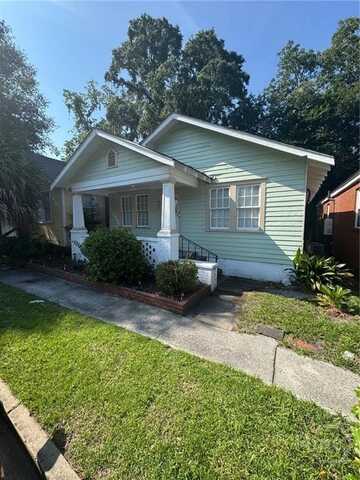627 W 35th Street, Savannah, GA 31415
