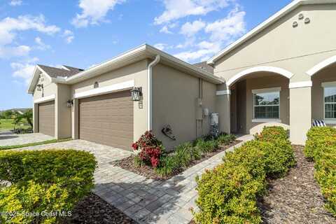 8124 Loren Cove Drive, Melbourne, FL 32940