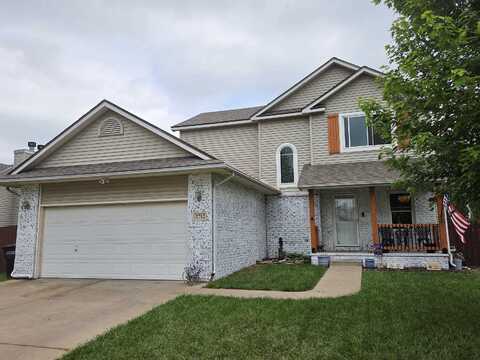 2712 Rushwood Dr, Augusta, KS 67010