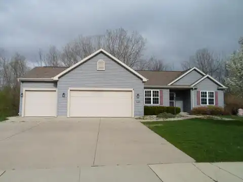 718 Marsh Trail, Beaver Dam, WI 53916