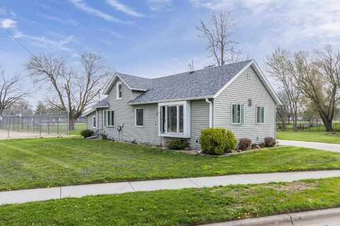 1300 E South Street, Stoughton, WI 53589