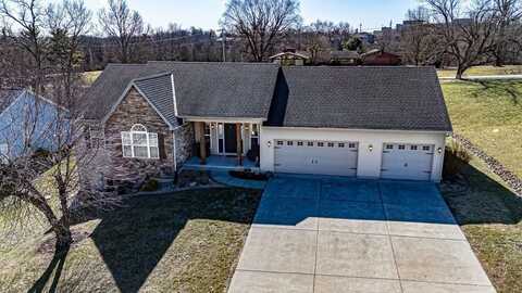 136 Crossbow Trails Lane, Lawrenceburg, IN 47025