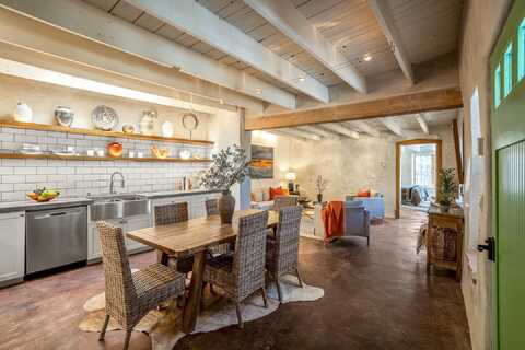 534 Hillside Avenue, Santa Fe, NM 87501