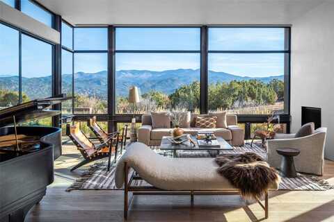 2916 Aspen View, Santa Fe, NM 87506