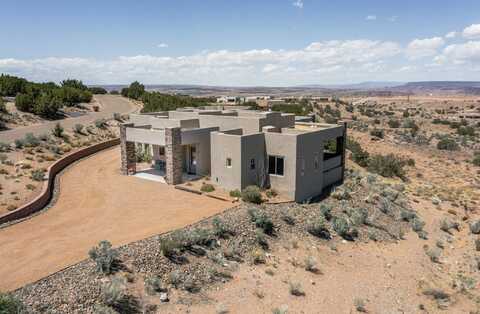 2 Tiwa Trail, Placitas, NM 87043