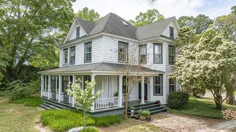 11379 SCARBOROUGHS NECK RD, BELLE HAVEN, VA 23306