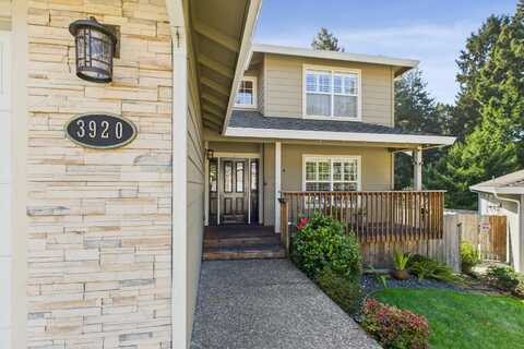 3920 Davis Court, Eureka, CA 95503