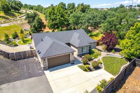 20295 Ballentine Drive, Anderson, CA 96007