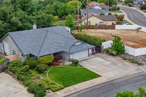 4330 Rising Mist Circle, Redding, CA 96001