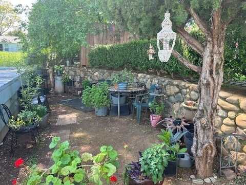 1115-1123 Eureka Way, Redding, CA 96001