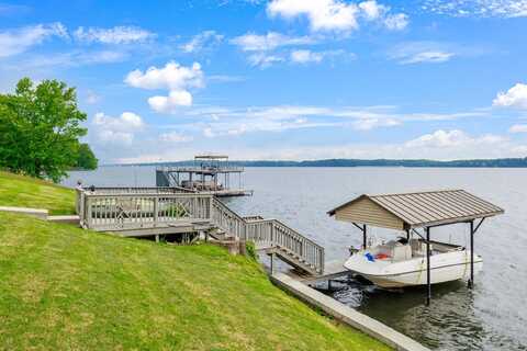 85 Lake View Dr, Muscle Shoals, AL 35661