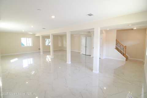55 Maple Terrace, Staten Island, NY 10306