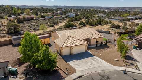 5021 ENGLISH Place, Farmington, NM 87402