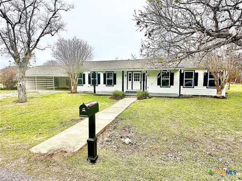 731 S Gilbert Street, Edna, TX 77957