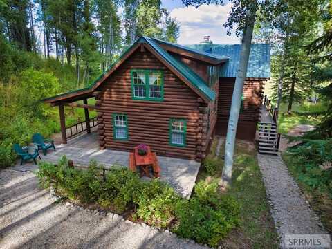 4862 Huckleberry Dr, Victor, ID 83455