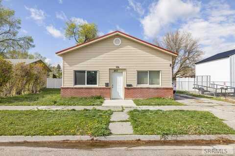 267 Pine Street, Shelley, ID 83274