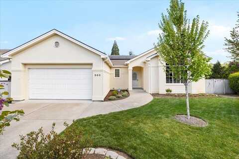665 Mountain View Drive, Medford, OR 97504
