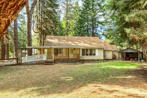 363 Red Blanket Road, Prospect, OR 97536