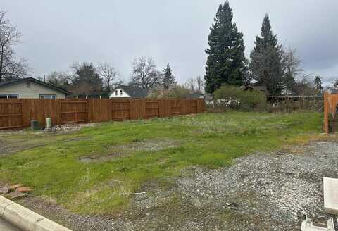 1834 Ingram Lane, Medford, OR 97501