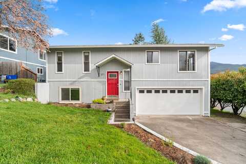 371 Patterson Street, Ashland, OR 97520