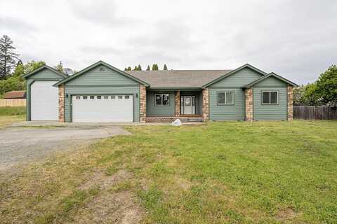 1634 NW F Street, Grants Pass, OR 97526