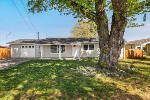 1687 Lillian Street, Medford, OR 97501