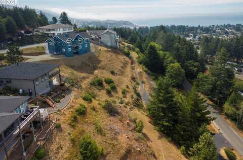 6894 Pacific Terrace Loop, Brookings, OR 97415